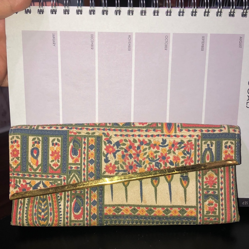 Vintage Boho Tapestry Clutch Floral Ethnic Print Gold Frame Snap Closure - Picture 6 of 6